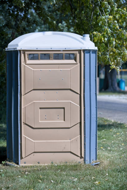 Best Portable restroom trailer rental  in Concordia, KS